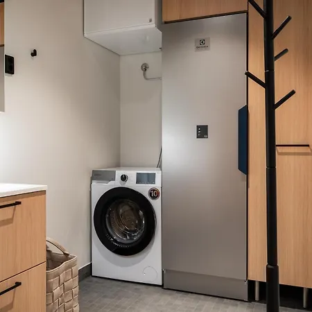 Le Lingonberry D7 Ski-in Ski-out By Aavalevi * Levi